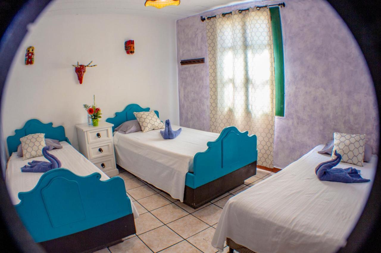 Hotel Casa Santa Lucia Antigua Bagian luar foto